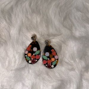 Floral tortoise earrings